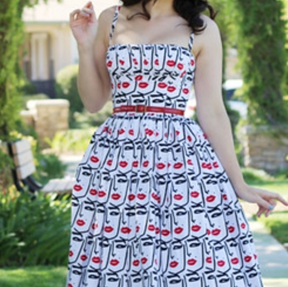 Bernie Dexter beauty mark Paris dress NWOT